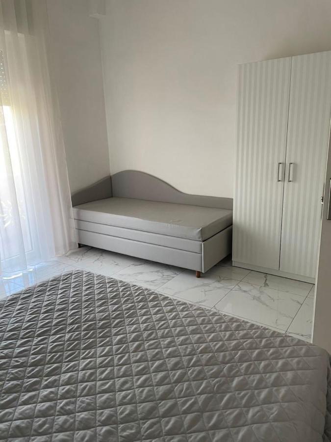 Hotel Villa Elisa Rimini Luaran gambar