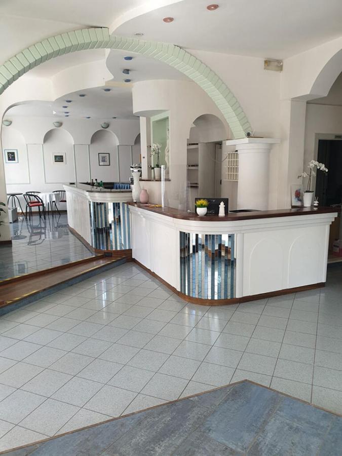 Hotel Villa Elisa Rimini Luaran gambar