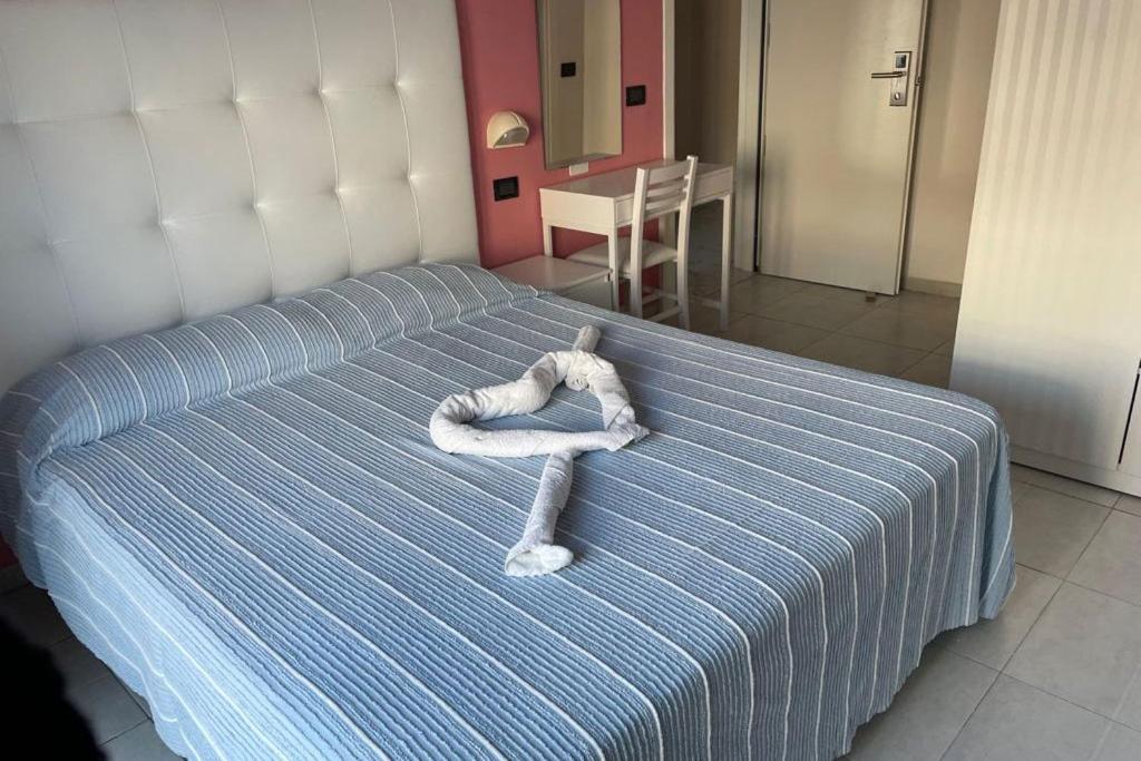 Hotel Villa Elisa Rimini Luaran gambar