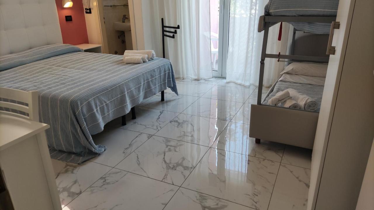 Hotel Villa Elisa Rimini Luaran gambar