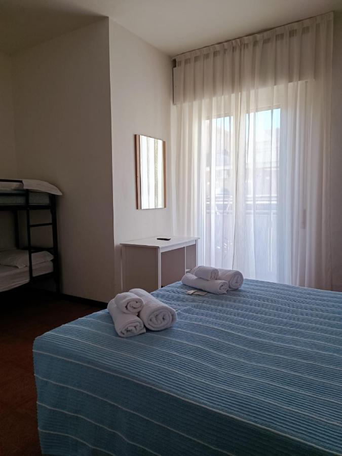 Hotel Villa Elisa Rimini Luaran gambar