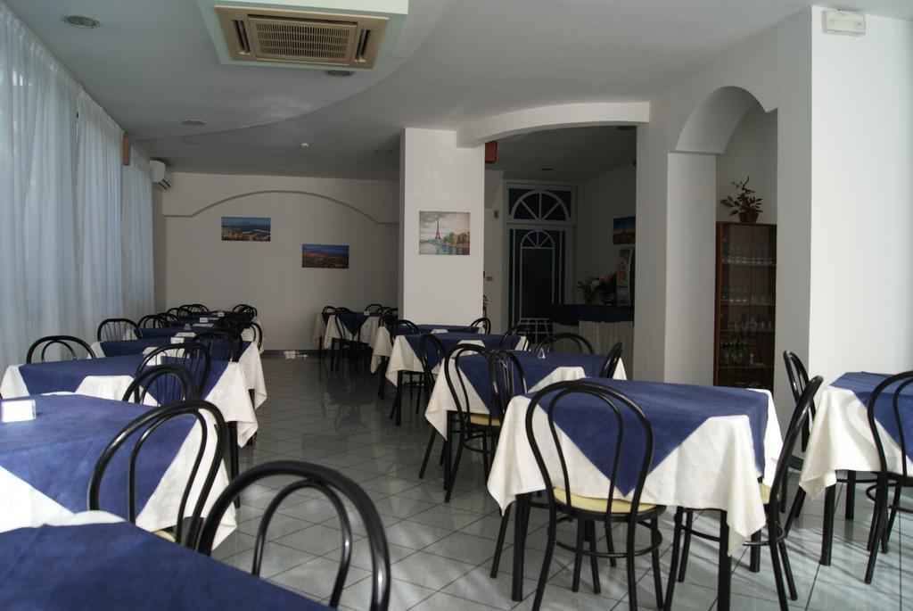 Hotel Villa Elisa Rimini Luaran gambar