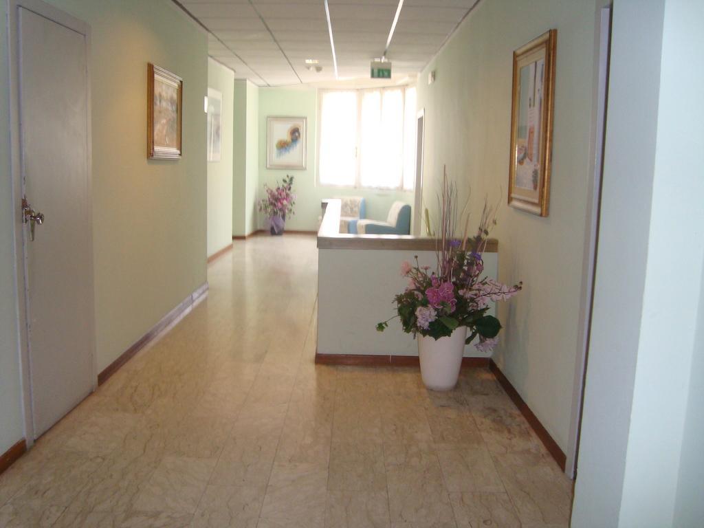 Hotel Villa Elisa Rimini Luaran gambar