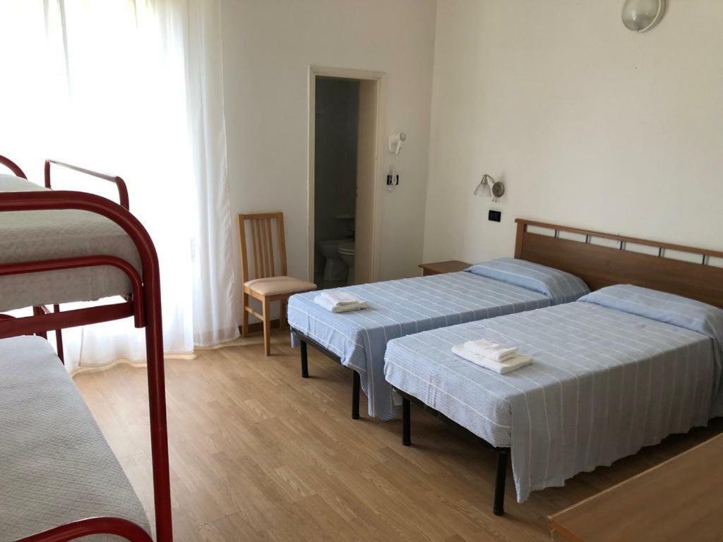 Hotel Villa Elisa Rimini Luaran gambar