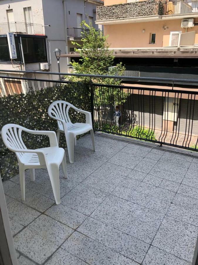 Hotel Villa Elisa Rimini Luaran gambar